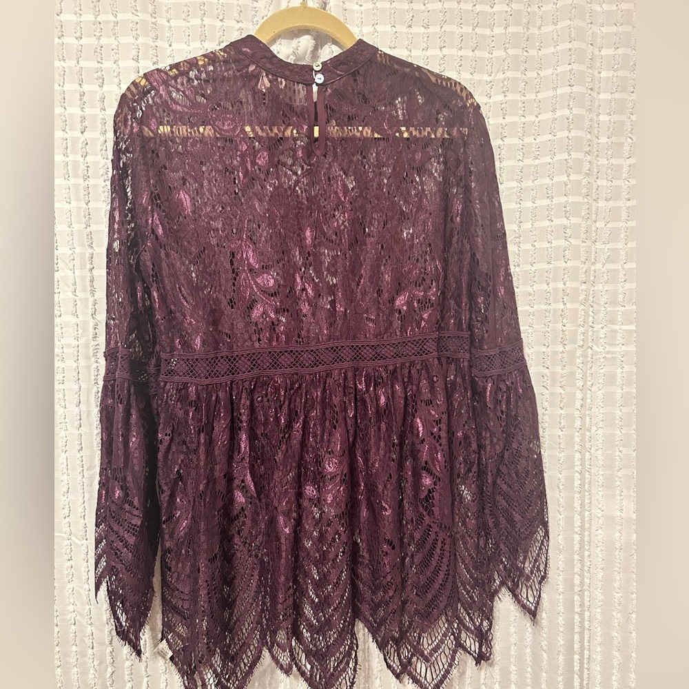 Umgee Women's Small Metallic Purple‎ Lace Bell Sleeve Babydoll Top G1259 - Picture 5 of 11